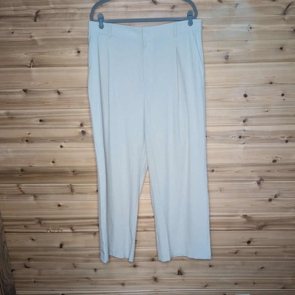 GapFit Runaround High Rise 4-Way Stretch Wide Leg Pants XL Beige‎ NWT